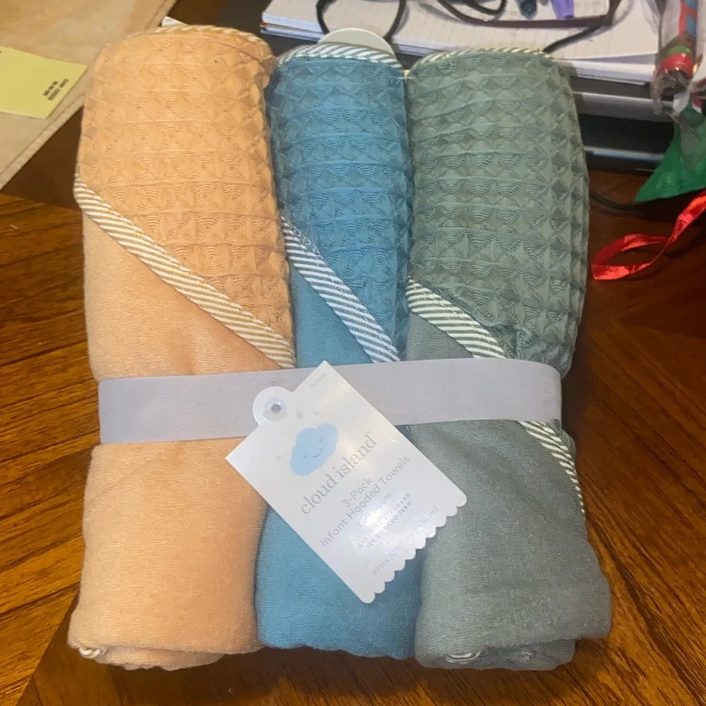 Cloud Island Infant Hooded Towels 3-pack NWT